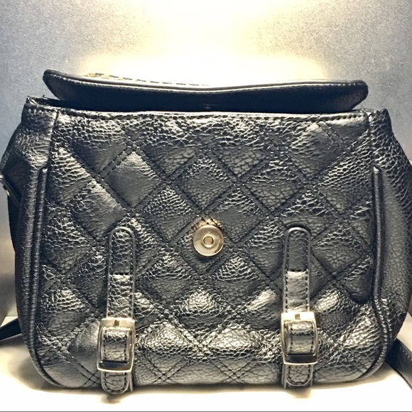 50% off for HP! 🎪 BCBG Paris Quilted Shoulder Bag - Picture 5 of 6