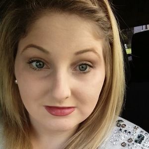 Meet your Posher, Brittney