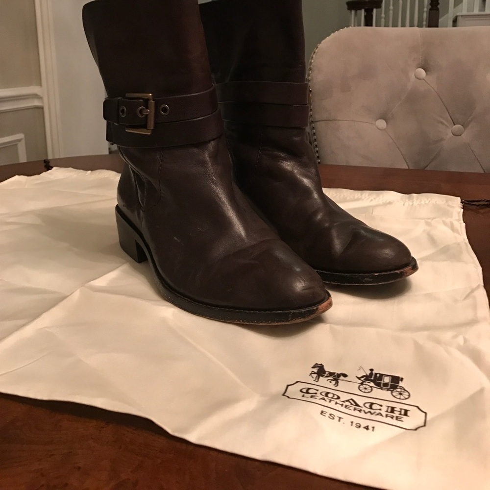 Coach boots