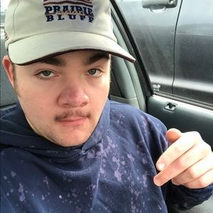 Meet your Posher, Joshua