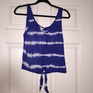 Blue and white tie tank