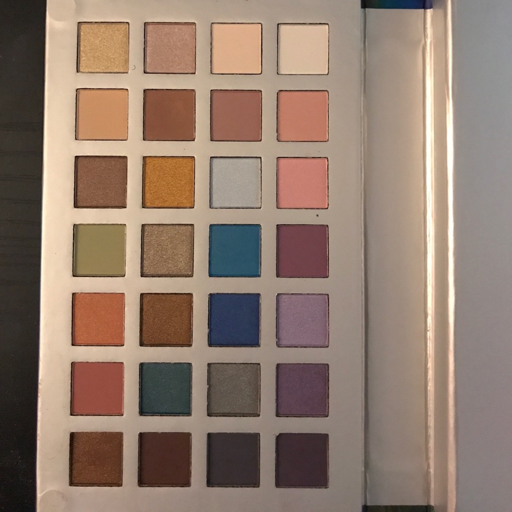 Ulta Beauty Eyeshadow Palette