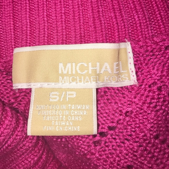 Pink top - Picture 2 of 2