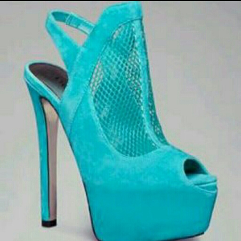 Bebe suede platform heel