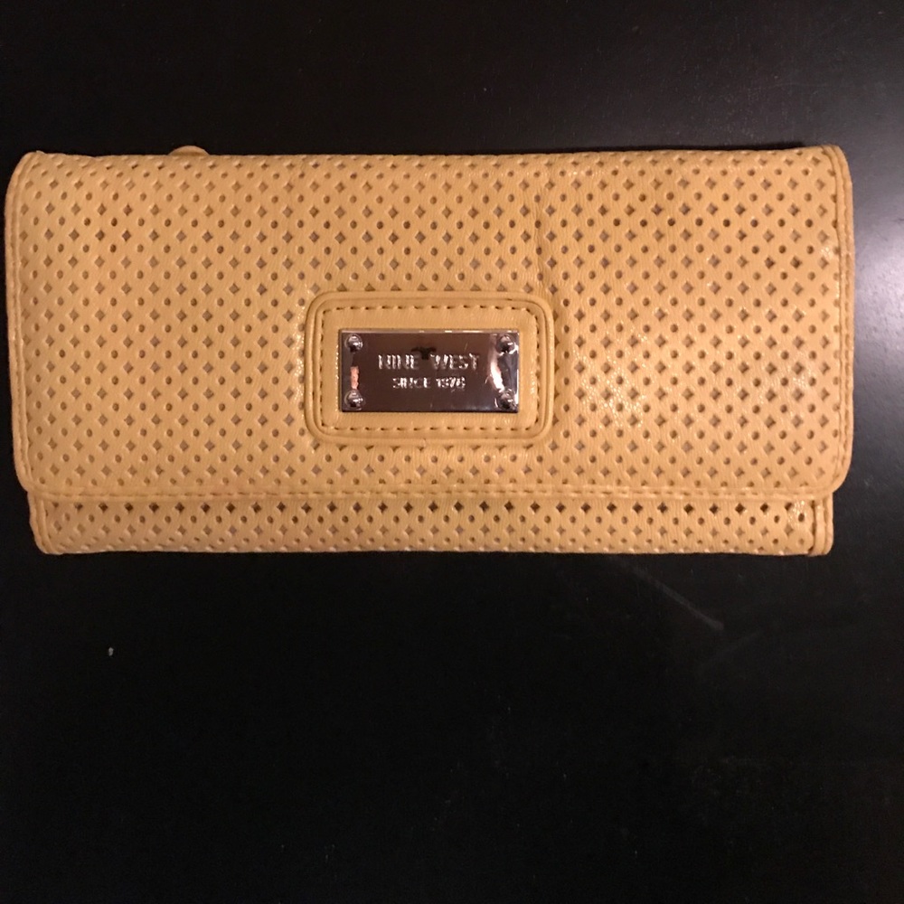 NEW Nine West Yellow Wallet