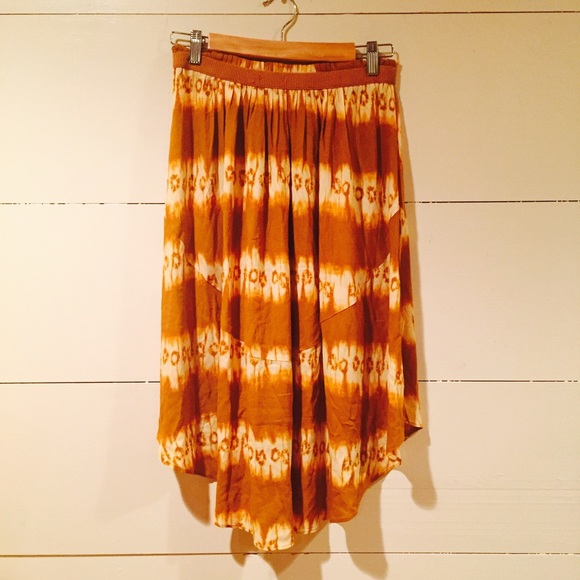 NWT dye skirt - Picture 3 of 4