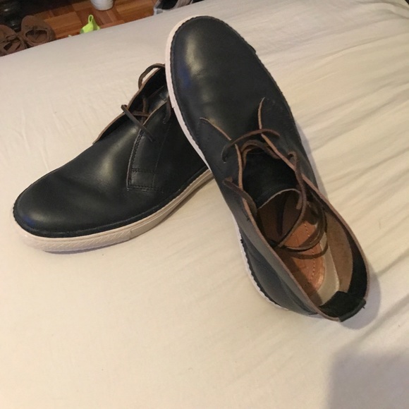Frye Chukka black leather