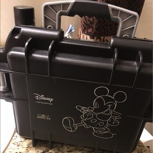 Invicta Disney 3 Slot Watch Dive Case