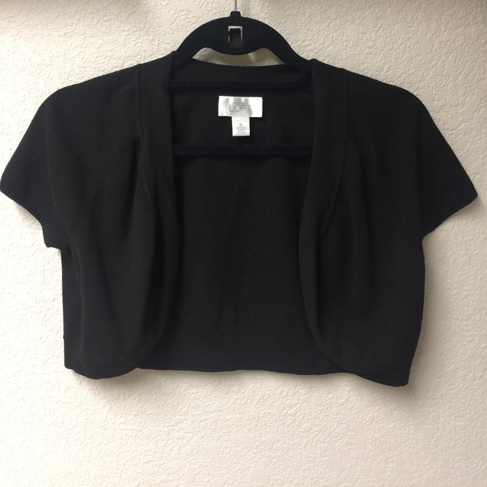 ANN TAYLOR short sweater jacket