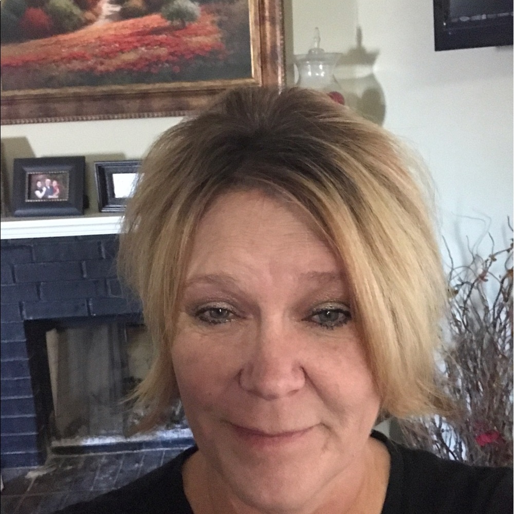 Meet your Posher, Sabra