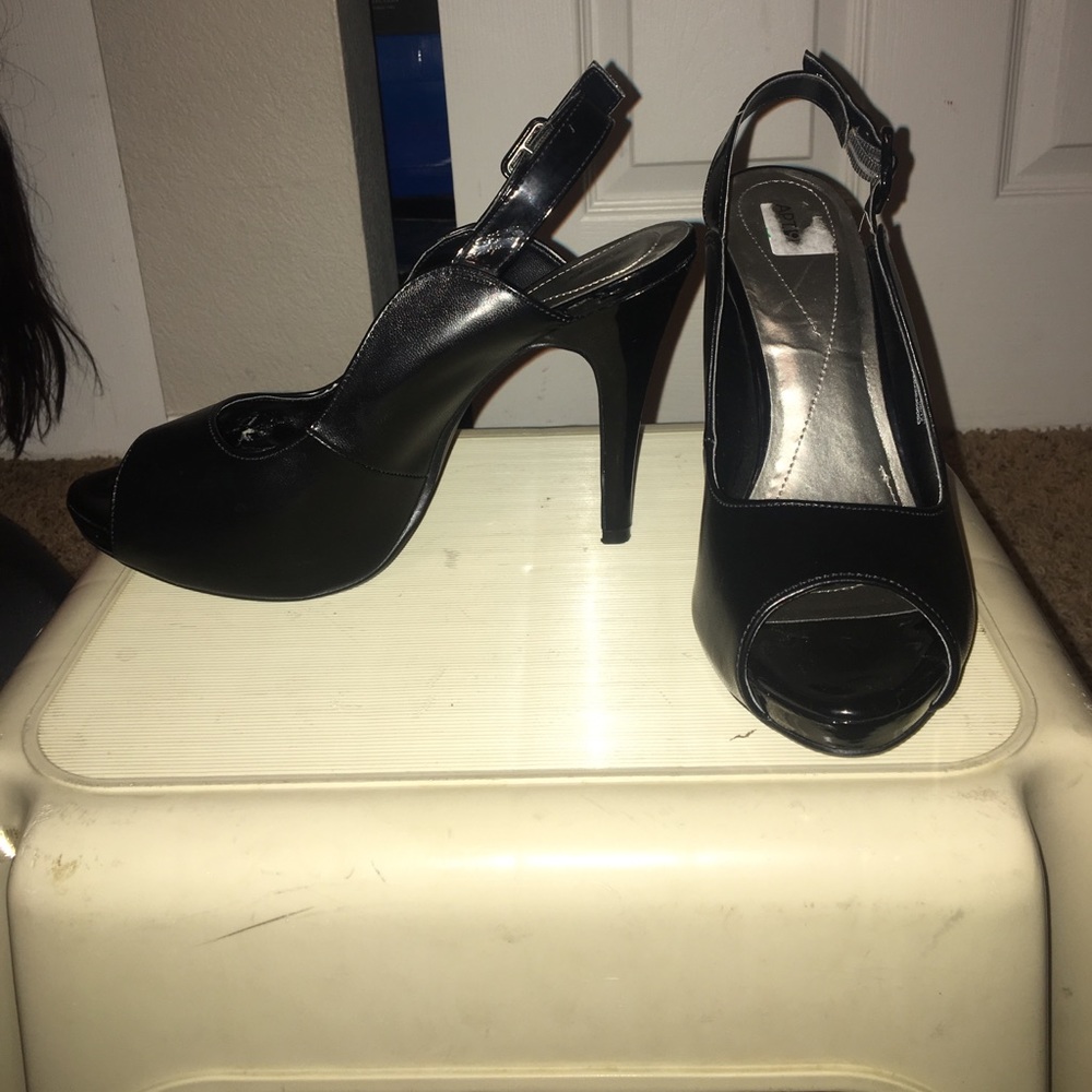Short heels