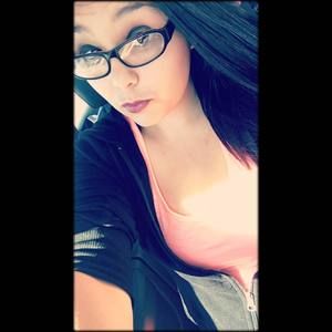 Meet your Posher, Katelyn