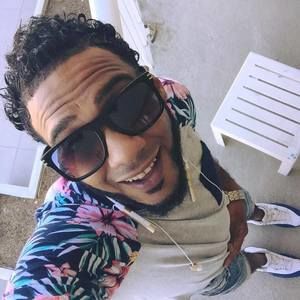 Meet your Posher, Chris