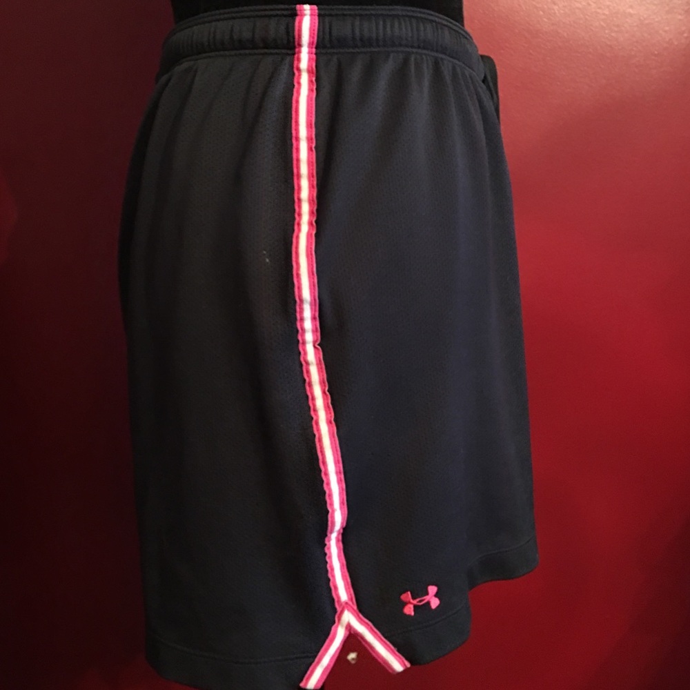 Under Armour ladies shorts size large