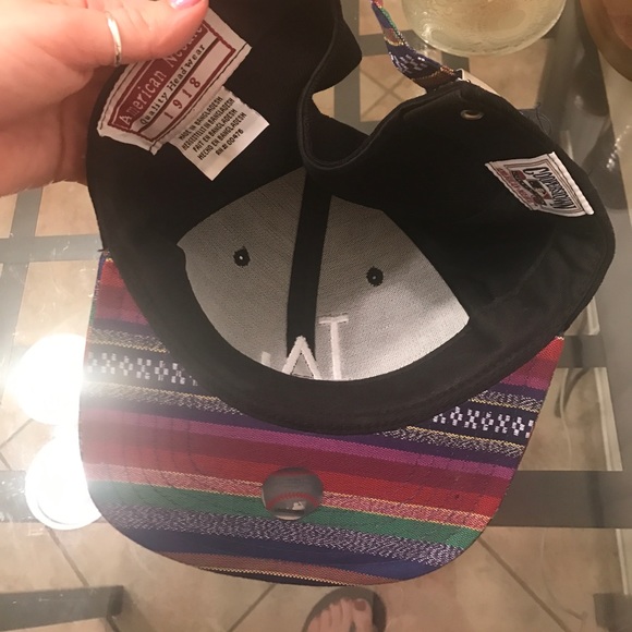 LA Hat 💜 - Picture 4 of 4