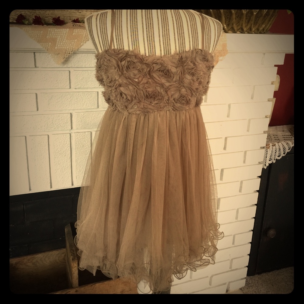 🌿Rue 21 Rosette Dress🌿