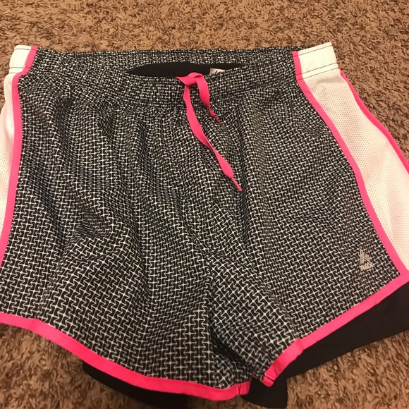 Sold - Picture 3 of 3