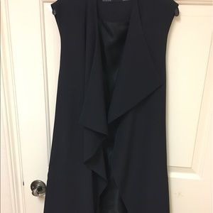 It does not fit me, brand new, never worn