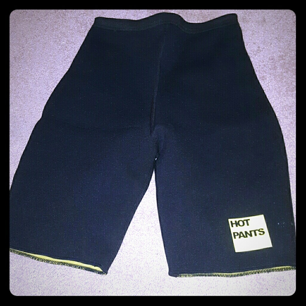Hot pants