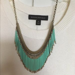 Trendy statement necklace