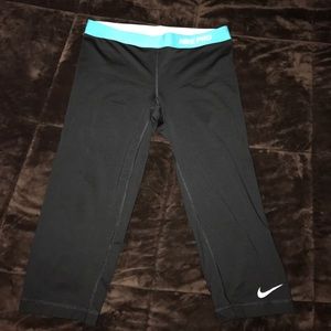 Nike pro Capri
