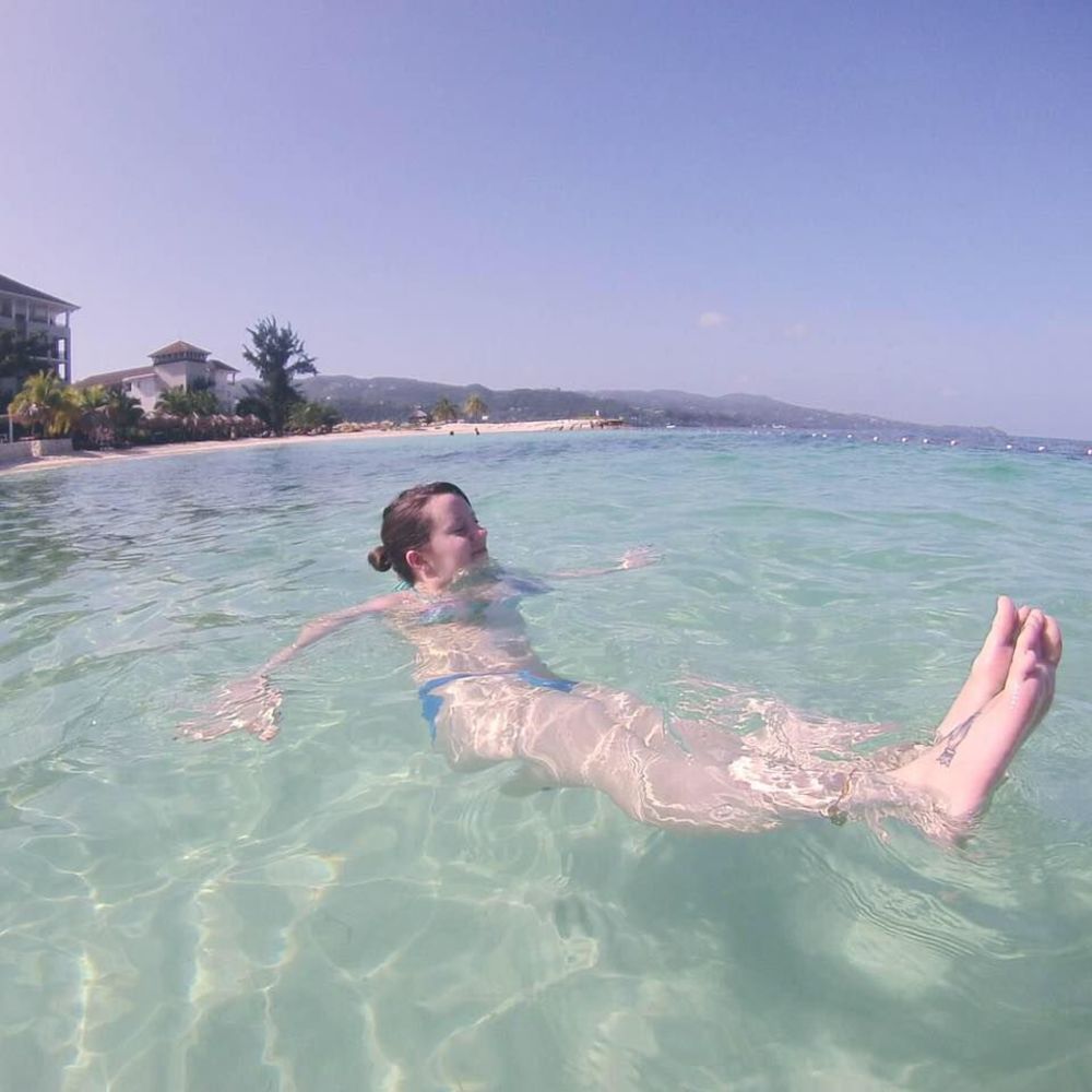 Meet your Posher, Emily