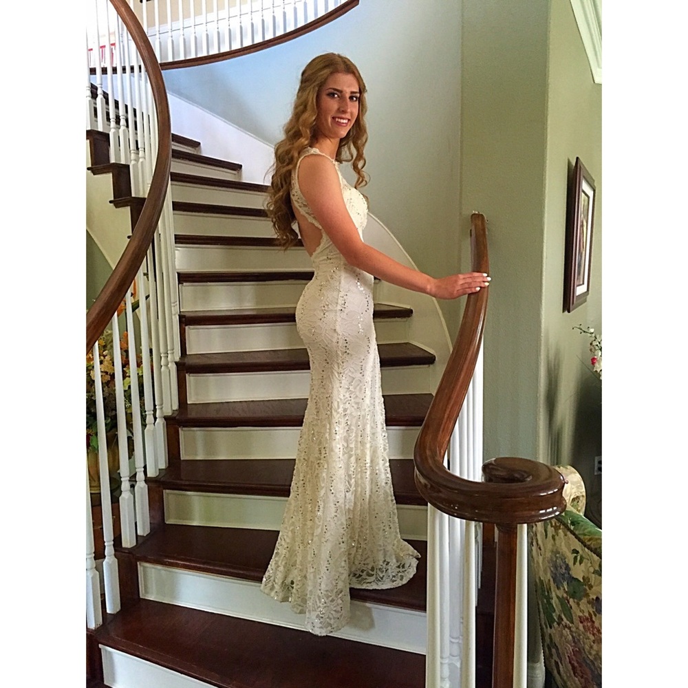 Prom dress