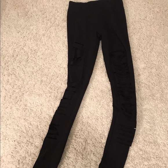 LAST ONE Black Ripped Leggings HOT STYLE ❤️ - Picture 5 of 6