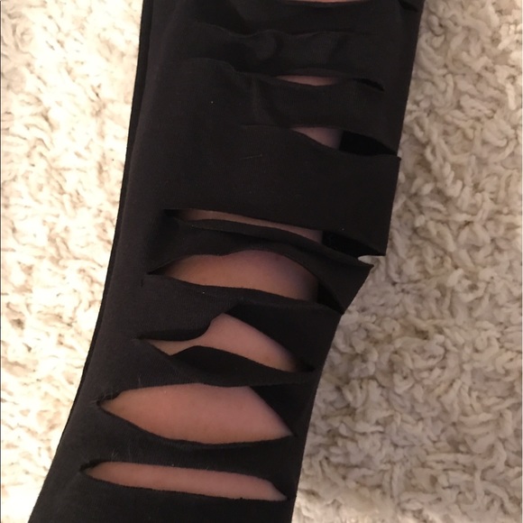 LAST ONE Black Ripped Leggings HOT STYLE ❤️ - Picture 6 of 6