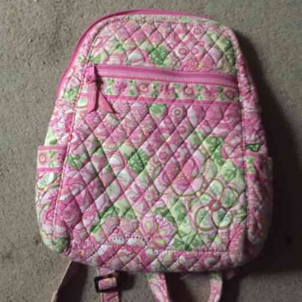 ✨EVERYTHING MUST GO✨ Pink Vera Bradley backpack