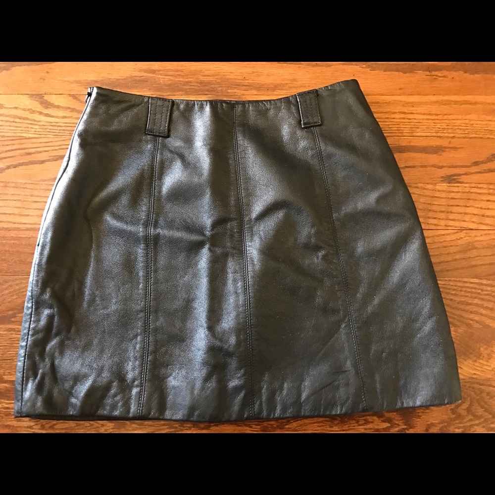 Maxima Wilson Leather Black Mini Skirt