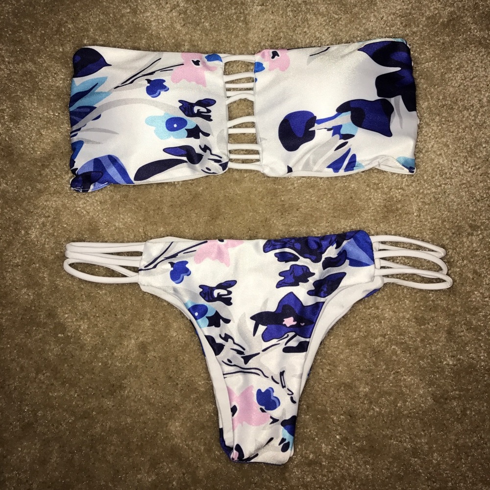 Floral Cheeky Bikini Set