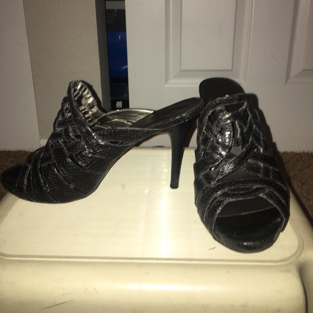 Short heel