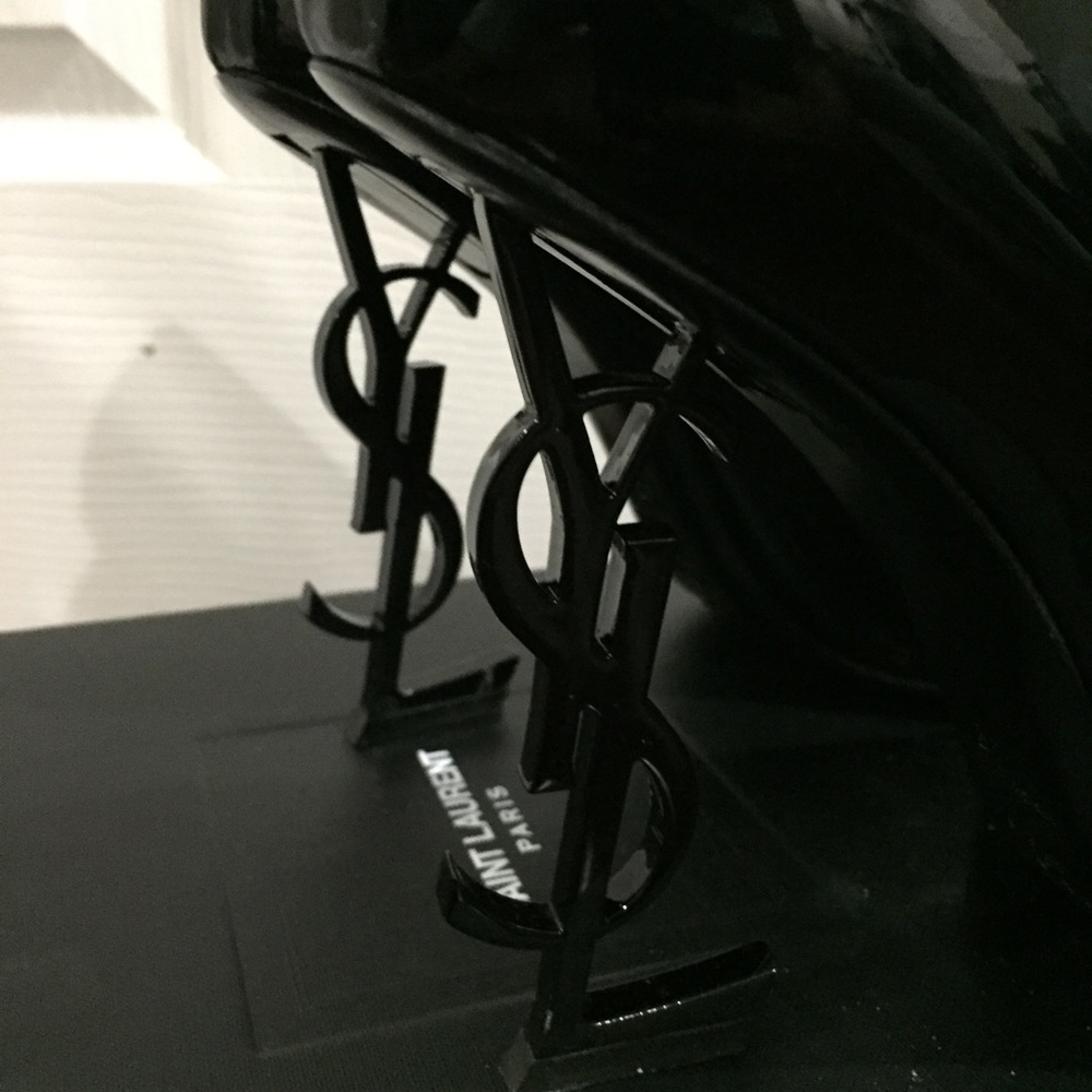 Saint Laurent Runway pumps - Picture 4 of 4