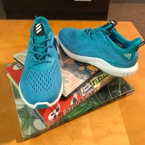 ADIDAS ALPHABOUNCE EM W  NWT MENS 7 WOMENS 9