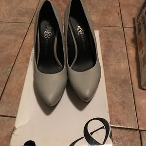 Rock &a Republic wedges