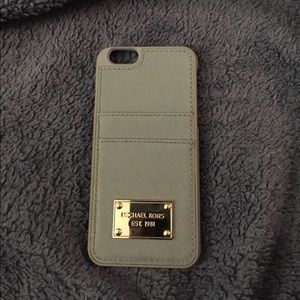 Michael Kors iPhone 6 case with credit card slots