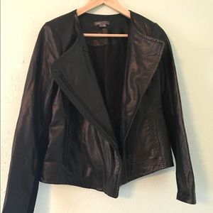 Vince leather jacket size small / S