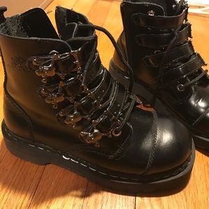 T.U.K Anarchic Skull Boots