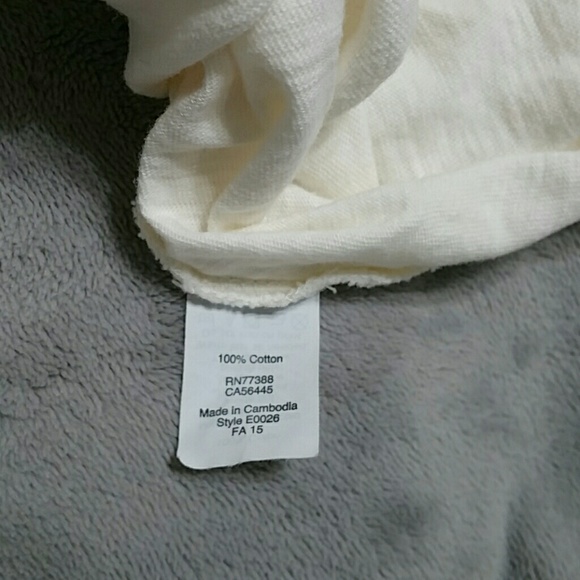 Jcrew collector tee with heart design - Picture 5 of 5