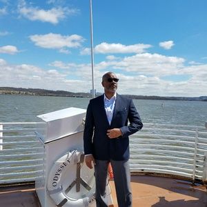 Meet your Posher, Arthur