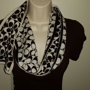 Coach NWOT reversible scarf