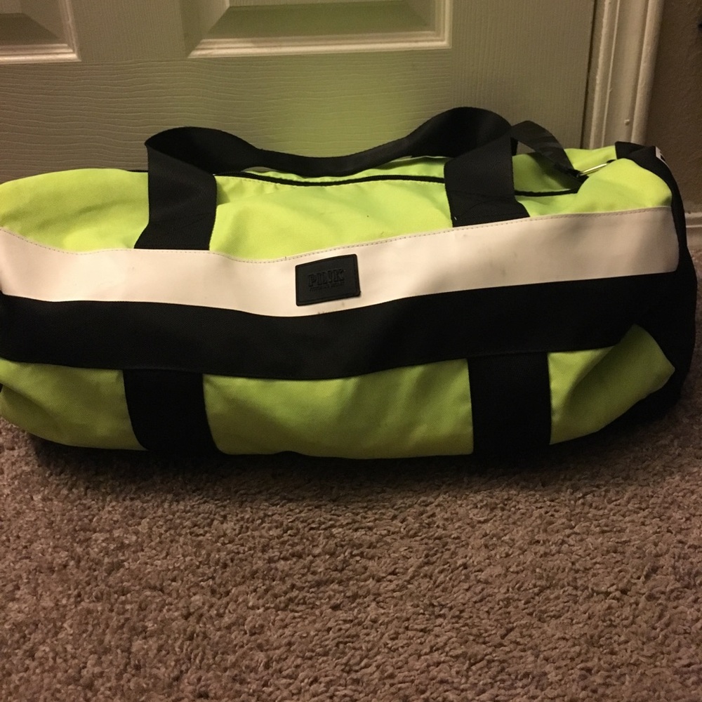 VS PINK duffel