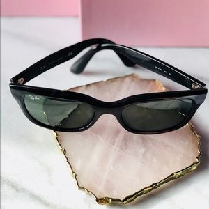 Ray-Ban Men's Original Wayfarer Black Sunglasses⚜️