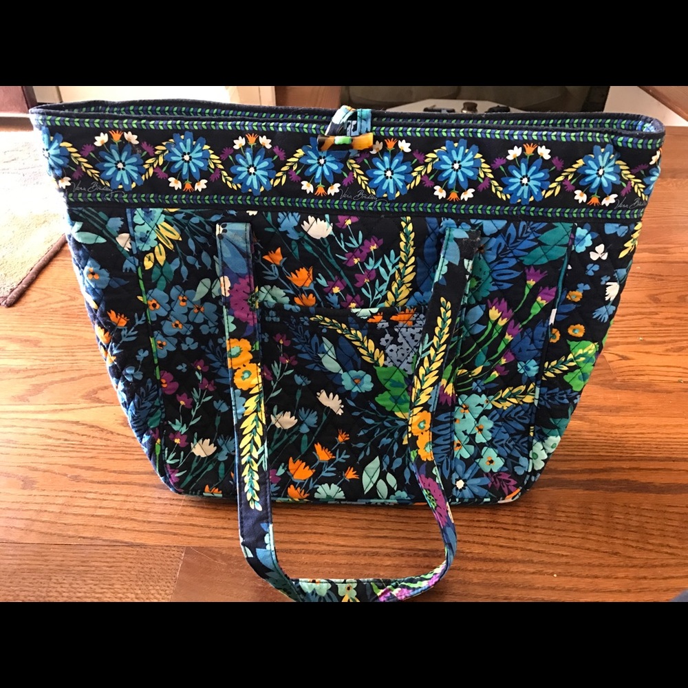 Vera Bradley Vera Tote in Midnight Blues