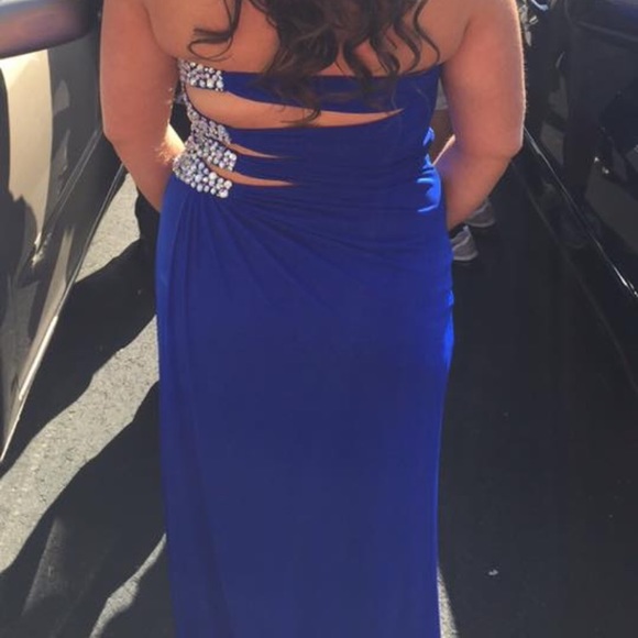 Blue Formal Dress - Picture 2 of 6