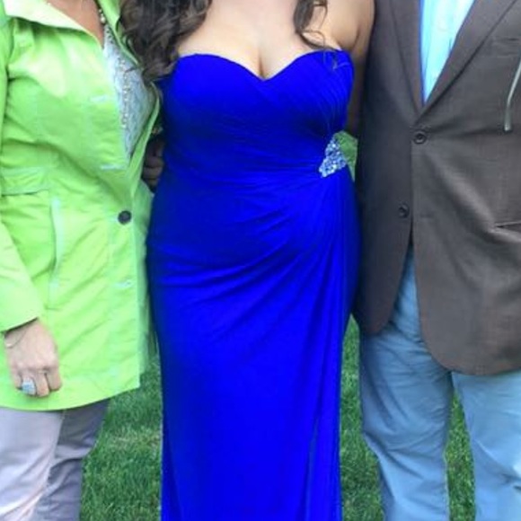 Blue Formal Dress - Picture 3 of 6