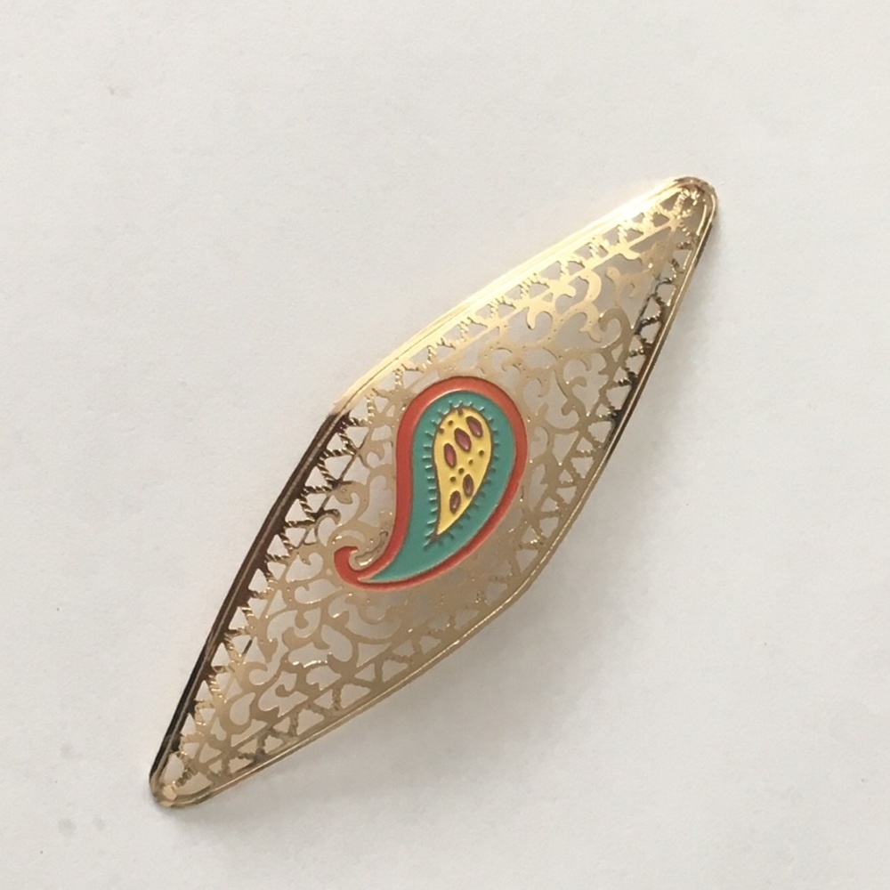 Vintage Gold Brooch