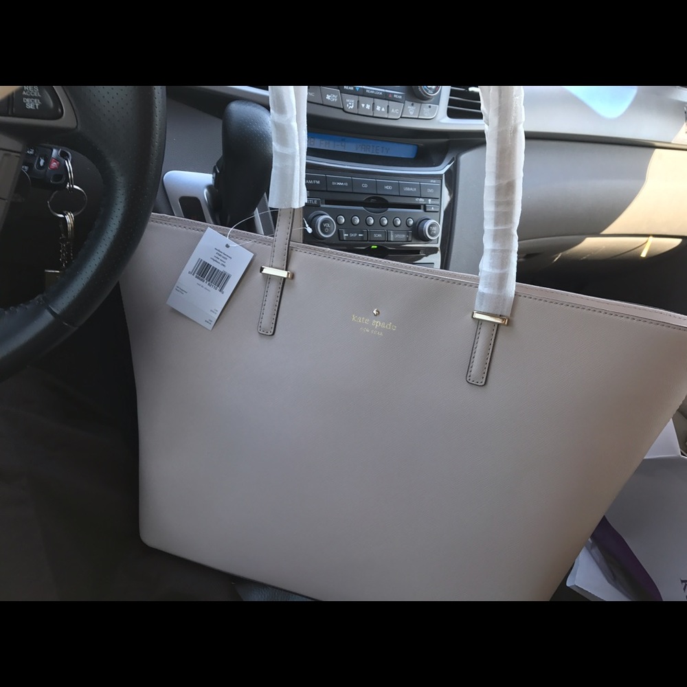 Kate spade purse
