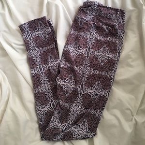 🆕 BRAND NEW OS LuLaRoe Leggings!